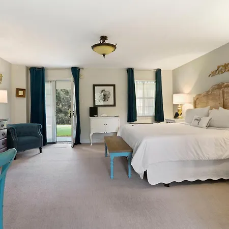 Greenwood Plantation B&B Inn-2