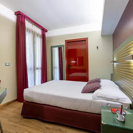 La Villa - Sure Hotel Collection By Best Western-2