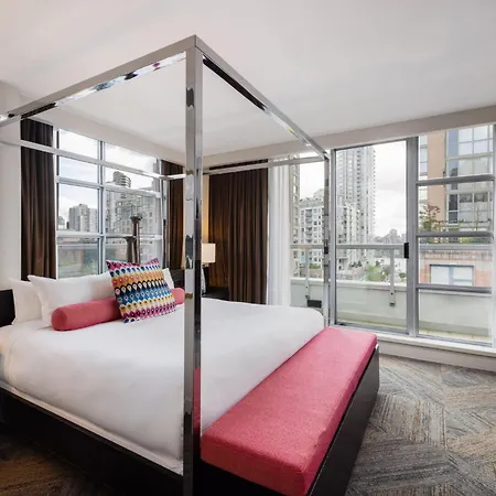 Opus Vancouver-3