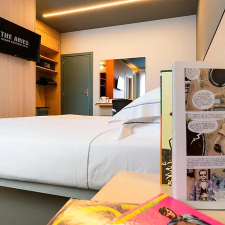 The Aries Hotel-3