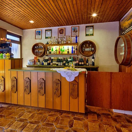 Hotel - Garni - Wolfshof-3