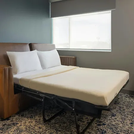 Four Points By Sheraton - Saginaw-3