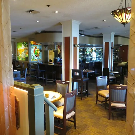 Best Western Plus Grosvenor Airport Hotel-3