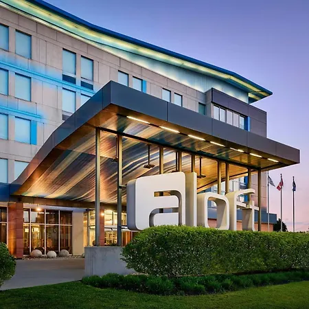 Aloft By Marriott Montreal Airport-2