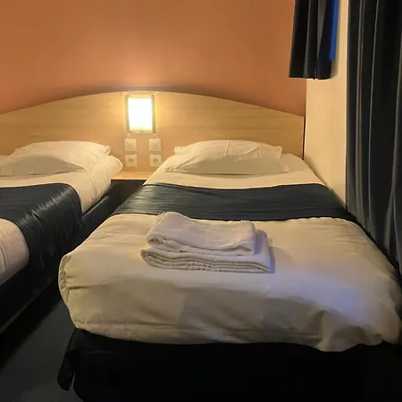 Hotel Cesar Climatisation Dans La Majorite Des Chambres Centre-Ville Gare Charleville-Mezieres-3