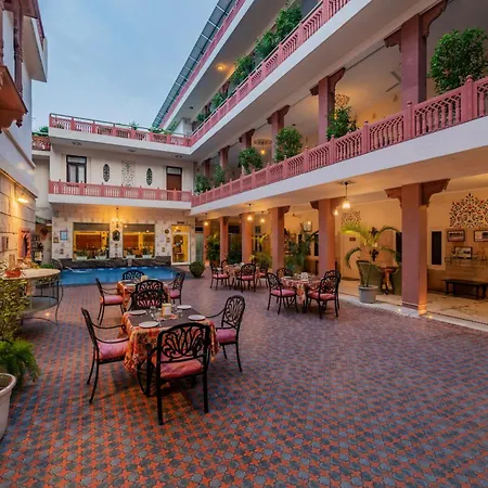 Suryaa Villa - A Boutique Heritage Hotel-3