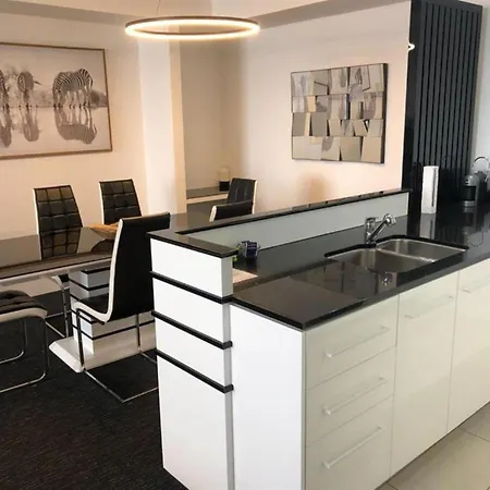 Tweed Ultima Apartments-3