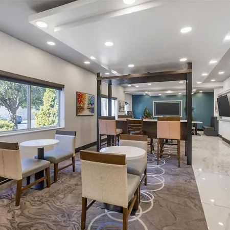 Best Western Independence Kansas City-3
