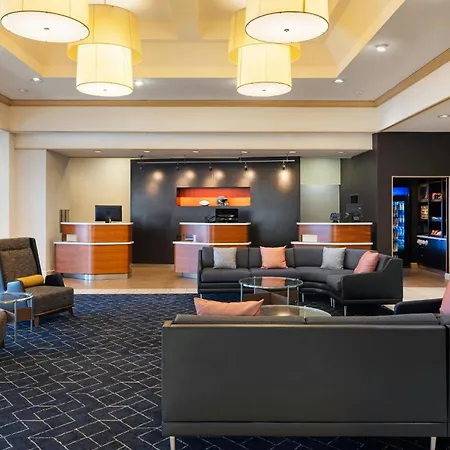 Courtyard By Marriott Baldwin Park-2