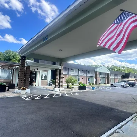 Days Inn By Wyndham Southington-2