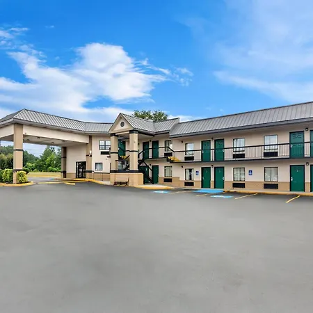 Super 8 By Wyndham Columbia-3