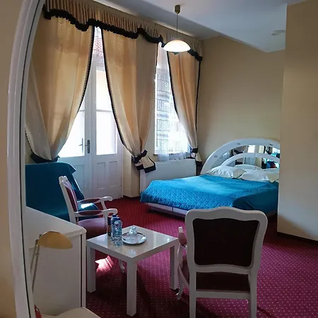 Hotel Willa Park-3