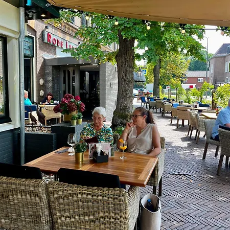 Hotel Restaurant De Roode Leeuw-3