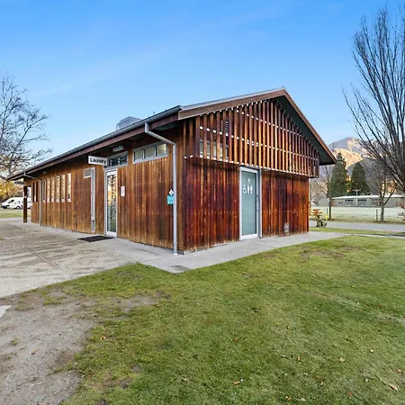 Hampshire Holiday Parks - Arrowtown-3