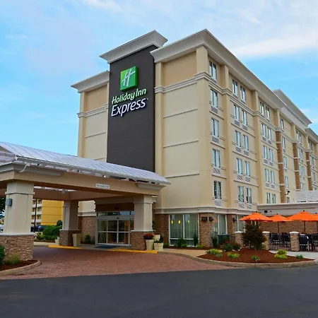 Holiday Inn Express Hotels- Hampton By Ihg-3