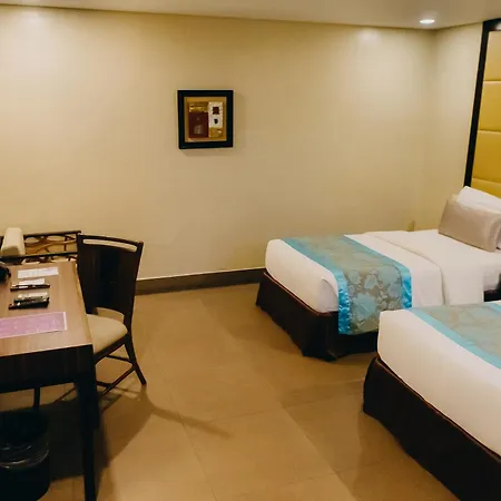 Goldberry Suites & Hotel Mactan-2