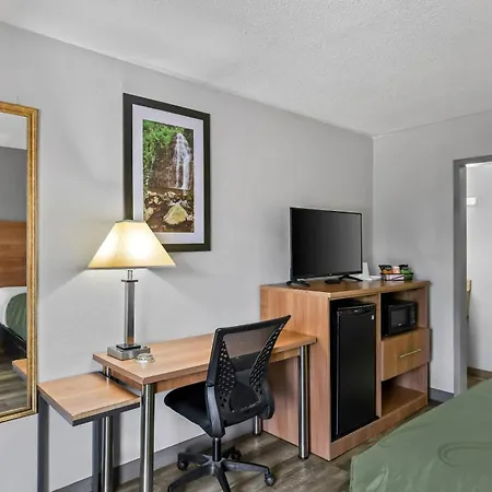 Quality Inn Bowling Green South-3