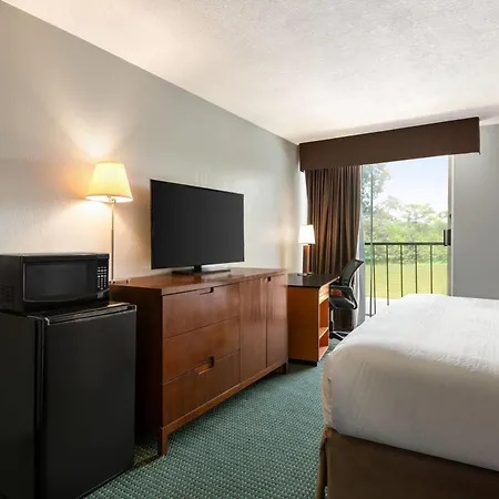 Baymont By Wyndham Salem Roanoke Area-3