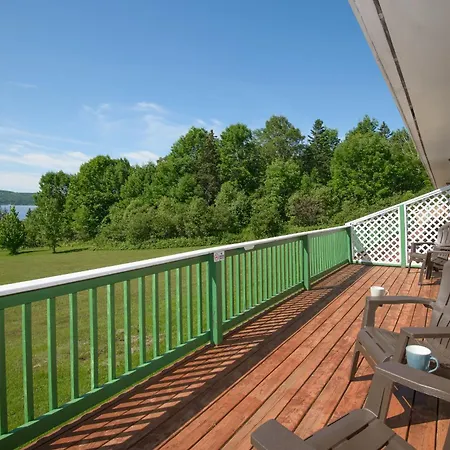 Cabot Trail Motel-3