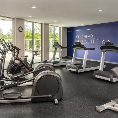 Holiday Inn Express Miami Airport-Blue Lagoon Area By Ihg-3