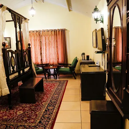 The Colonial Manek Manor By Sah-2