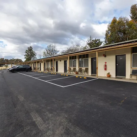 Golden Hills Motel-3