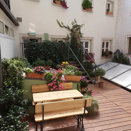 Hotel Kaiserhof Am Dom-3