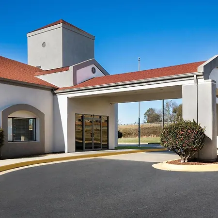 Quality Inn Lavonia I-85-3