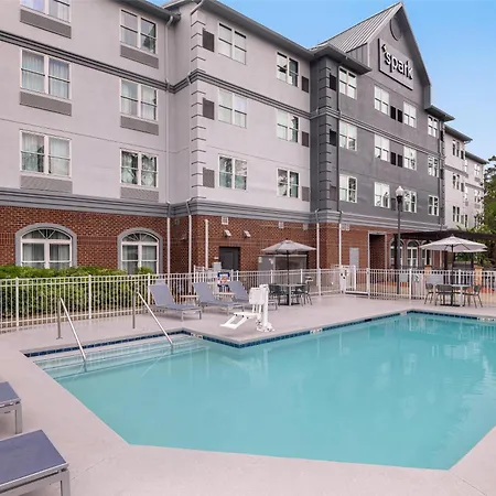 Spark By Hilton Summerville-2