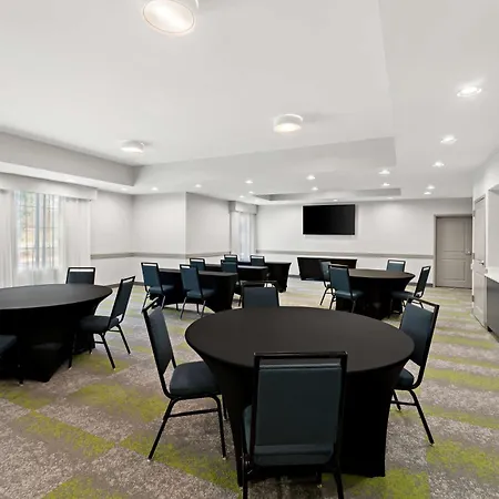 Spark By Hilton Little Rock West-2