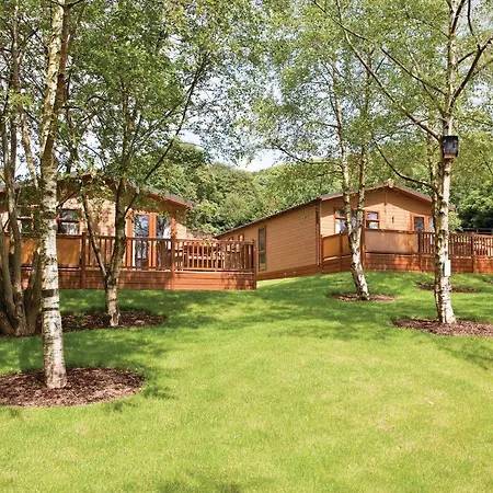 Cheddar Woods Resort And Spa-2