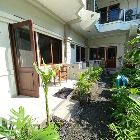 Hotel Winotosastro Garden-3