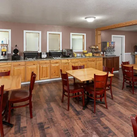 Baymont By Wyndham Manistee-2