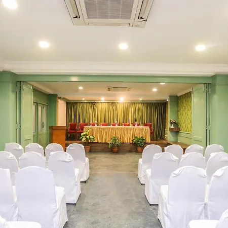 Treebo Komfort Suites, 3 Km From Mysore Palace-3
