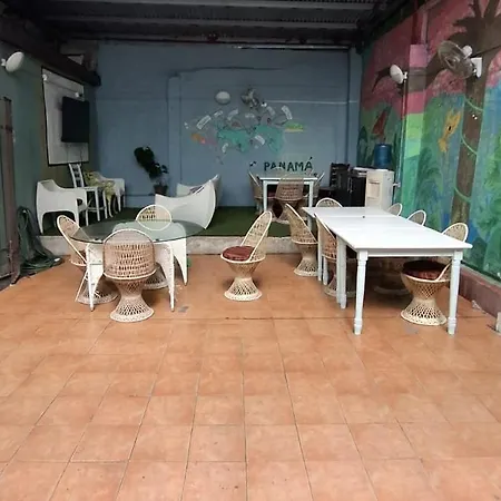 Hostel The Pod 33-2