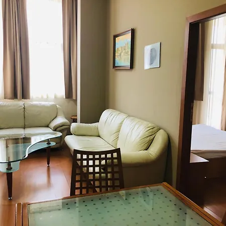Flora Hotel - Apartments-2