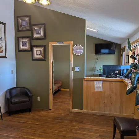 Western Inn Motel & Rv Park-3