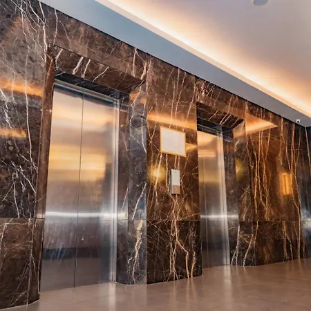 Goldberry Lite Hotel-3