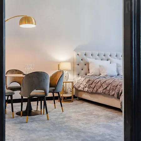 Szewska 22 Boutique-2