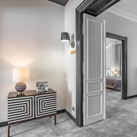 Szewska 22 Boutique-3