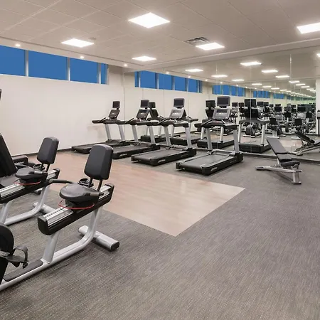 Courtyard By Marriott Burlington-Oakville-2