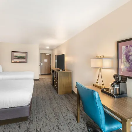 Best Western Plus Rapid City Rushmore-3