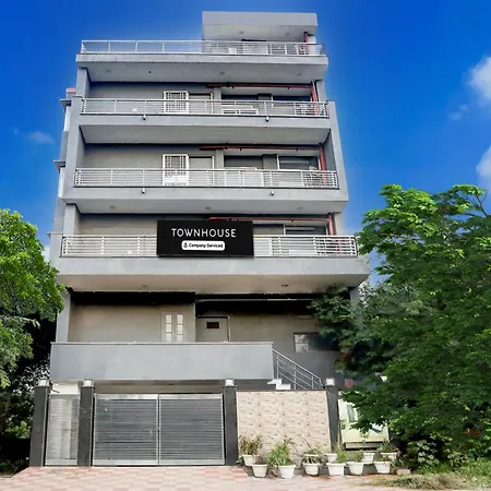 Townhouse Rohini Sector 24-2