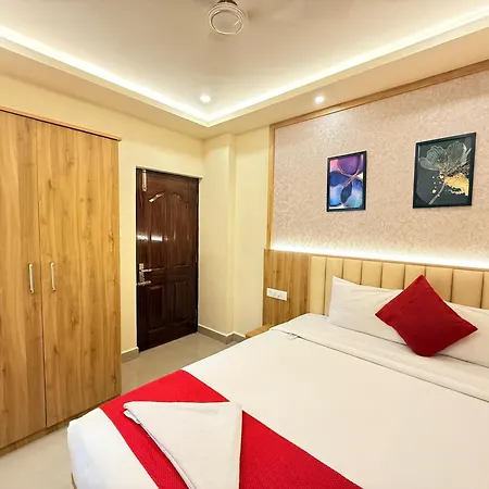 Flora Suites-2