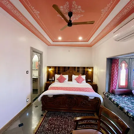 Aaj Haveli - Pichola Lake Facing Hotel-2