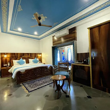 Aaj Haveli - Pichola Lake Facing Hotel-3