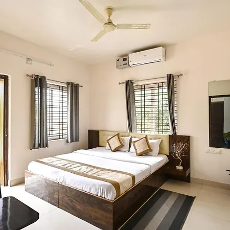 Clover Villa Hotels-3