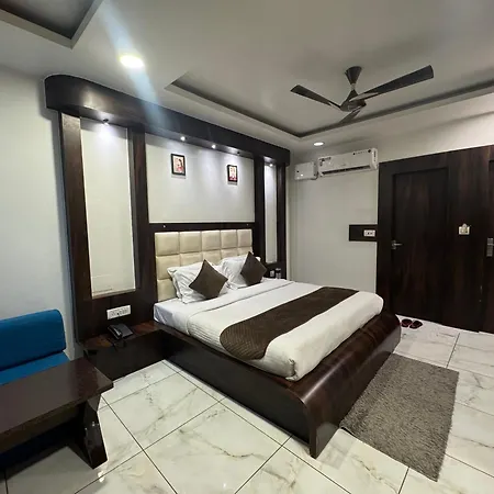 Hotel Galaxy,Katra-2