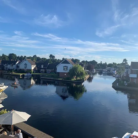 Hotel Wroxham-3