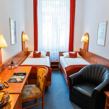Hotel West An Der Bockenheimer Warte-3
